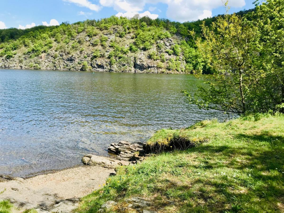 Retro Pobyt U Vltavy, Slapska Prehrada Villa Chotilsko Exteriör bild